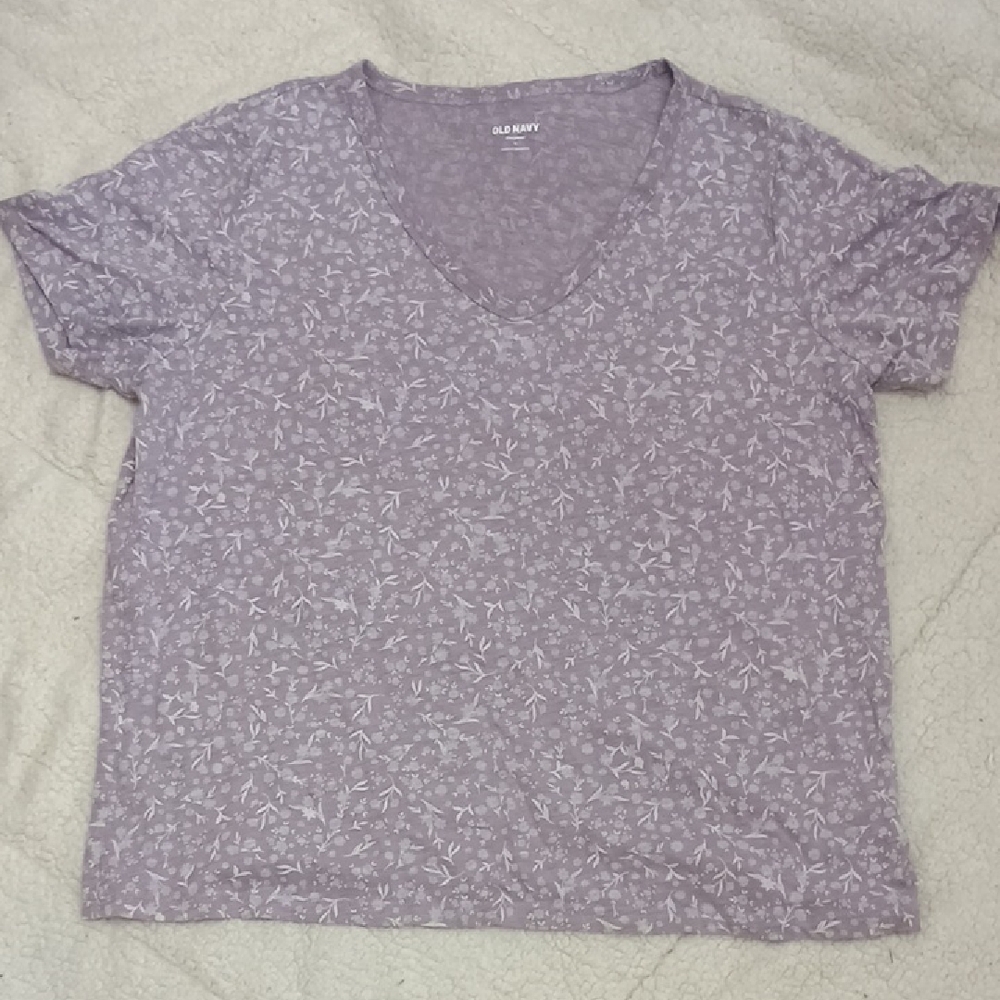 10 For $10 Old Navy Everywear Tee Size Large